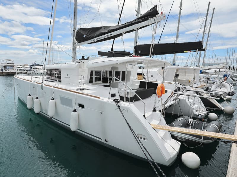 Lagoon 450 - photo 6