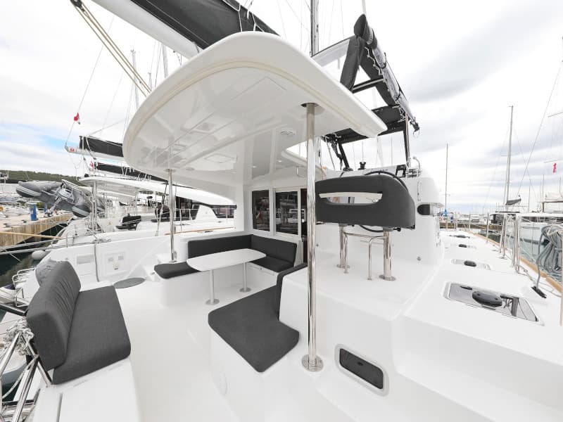 Lagoon 40 - photo 20