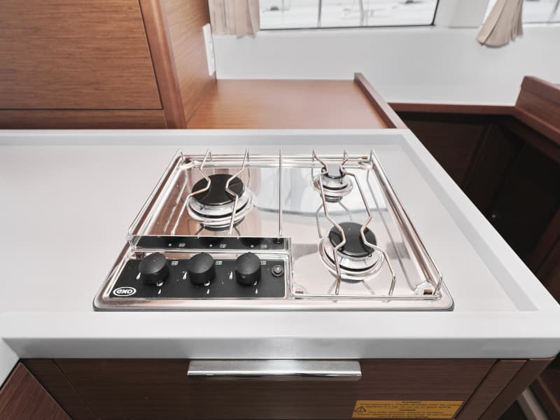 Lagoon 40 - photo 11