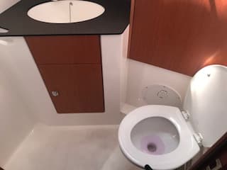 Bavaria Cruiser 51 - photo 17