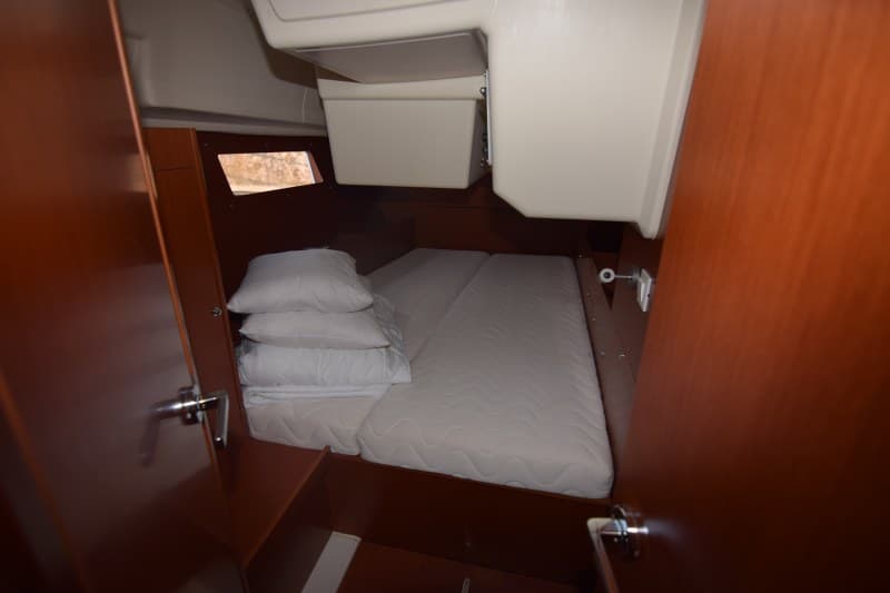 Oceanis 41.1 - photo 14