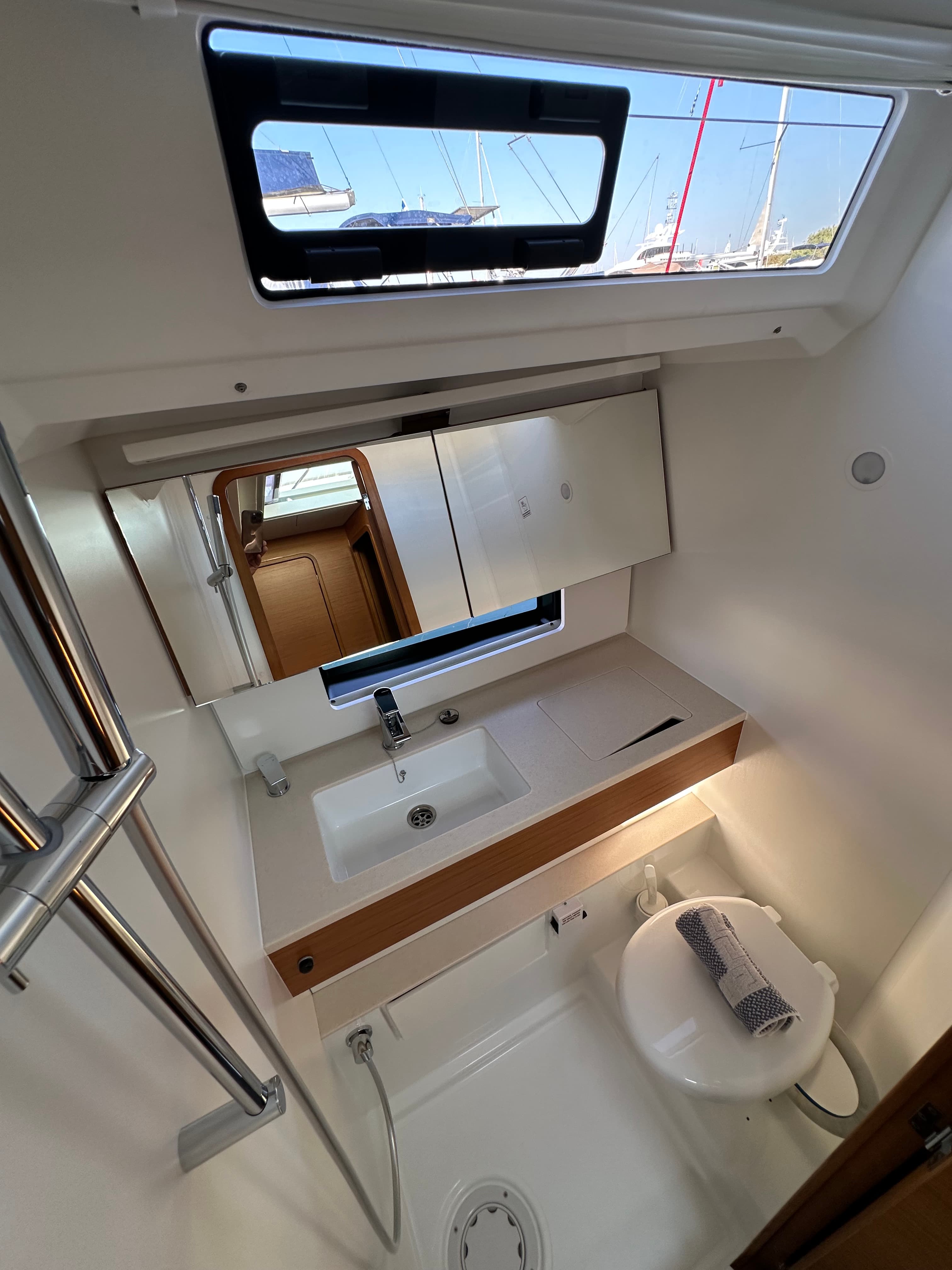 Dufour 41 - photo 17