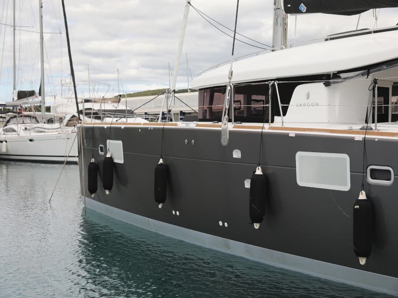 Lagoon 450 - photo 15