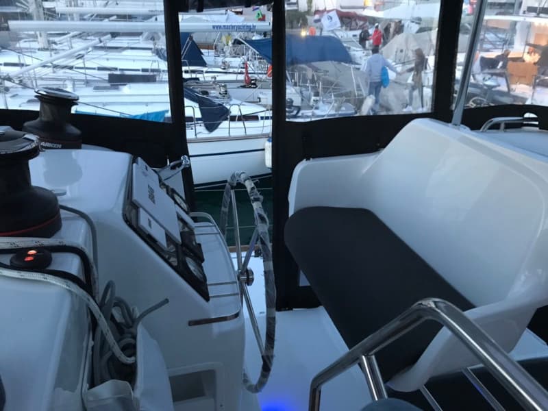 Lagoon 450 - photo 30