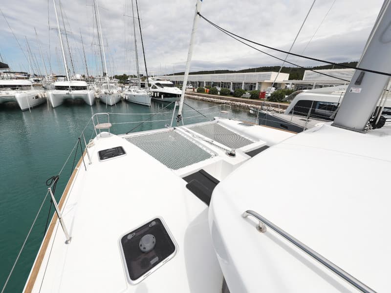 Lagoon 450 - photo 12