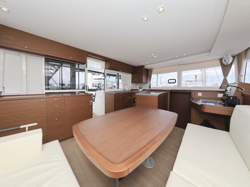 Lagoon 450 - photo 43