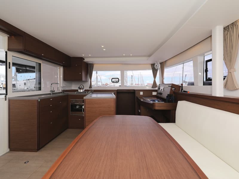 Lagoon 450 - photo 23