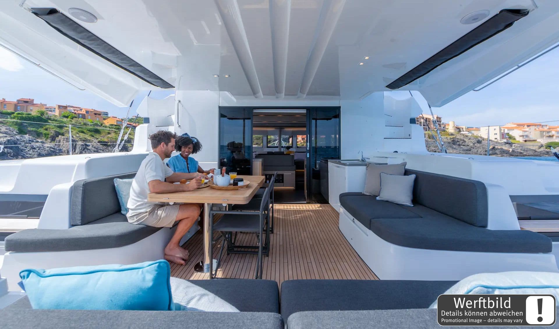 Lagoon 51 - photo 10