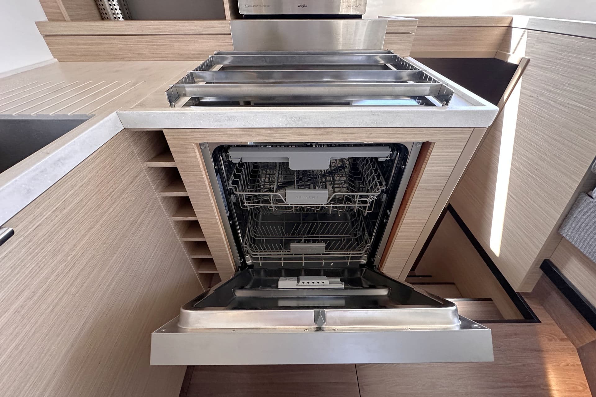 Lagoon 51 - photo 12