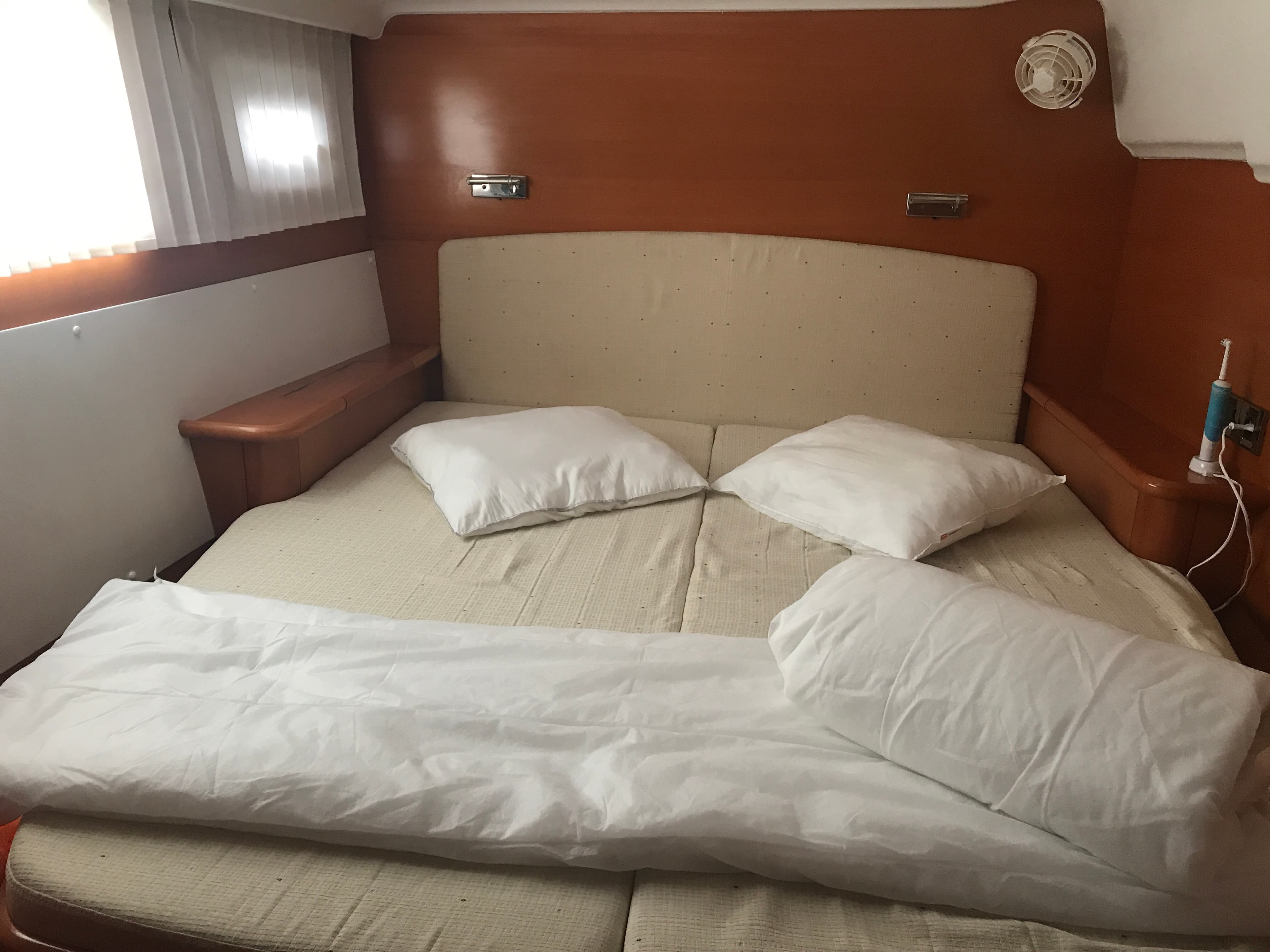 Lagoon 440 - photo 6