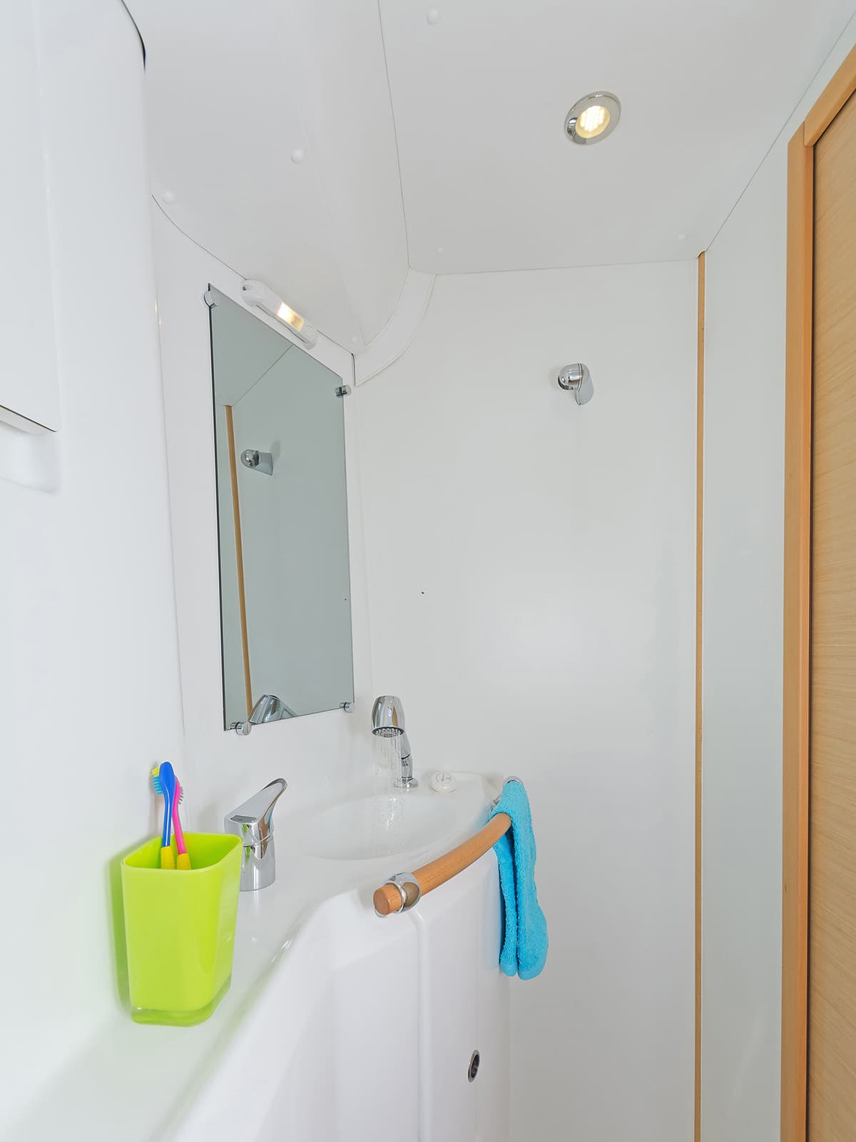 Lagoon 380 S2 - photo 11