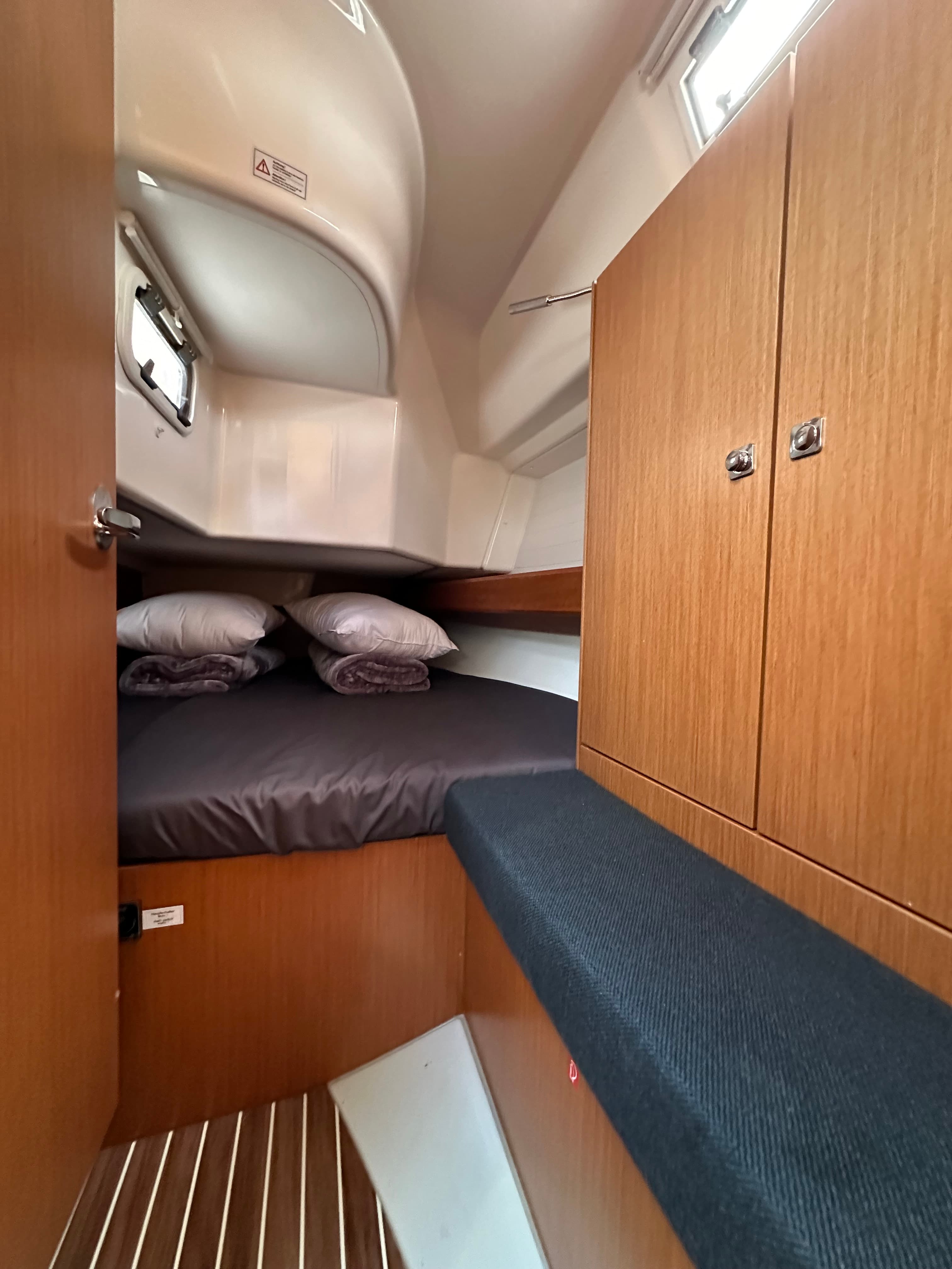 Bavaria Cruiser 34 - photo 10