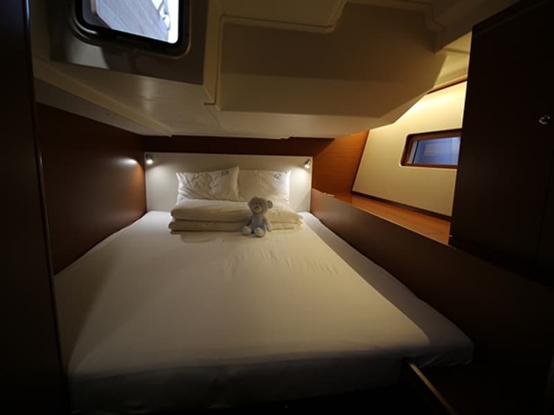 Oceanis 51.1 - photo 25