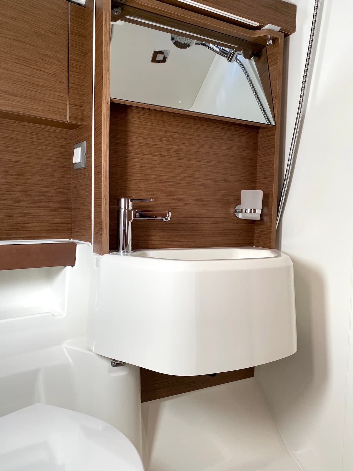 Oceanis 51.1 - photo 8