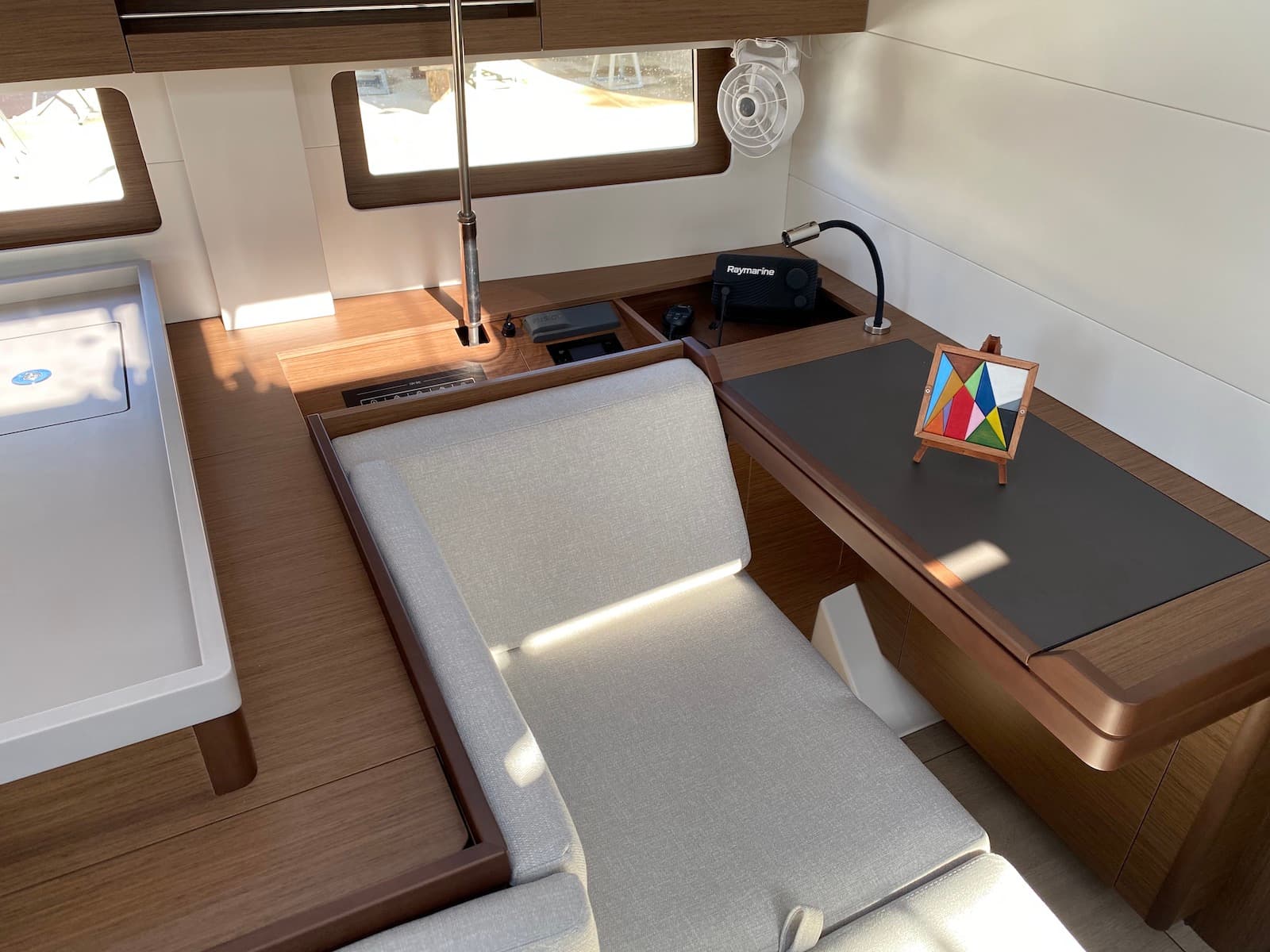 Oceanis 51.1 - photo 6