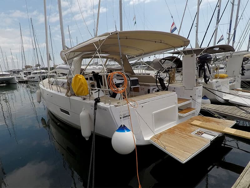 Dufour 430 - photo 20