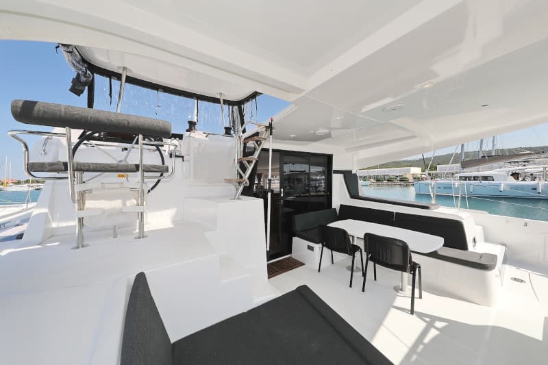 Lagoon 42 - photo 59