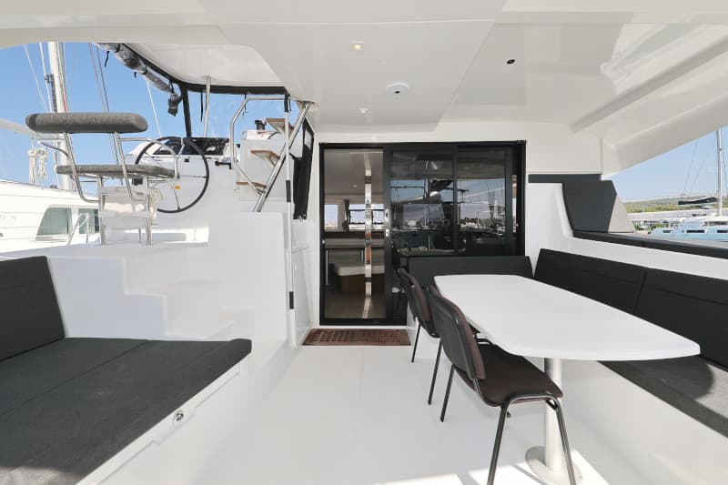 Lagoon 42 - photo 31