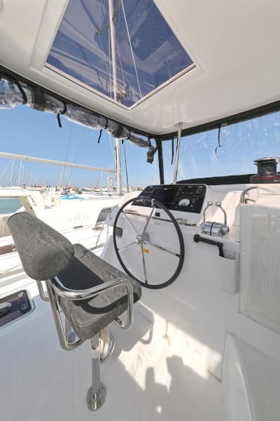 Lagoon 42 - photo 67