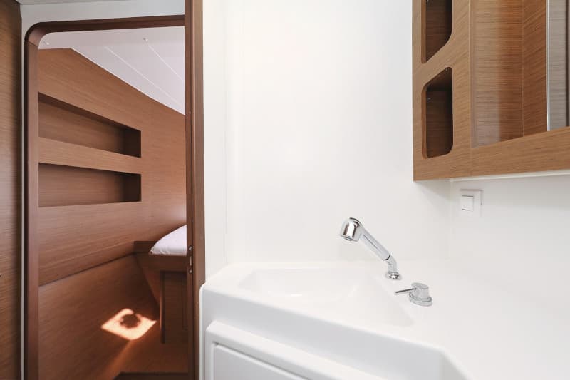 Lagoon 42 - photo 36