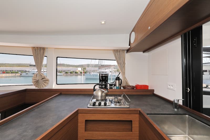 Lagoon 42 - photo 39