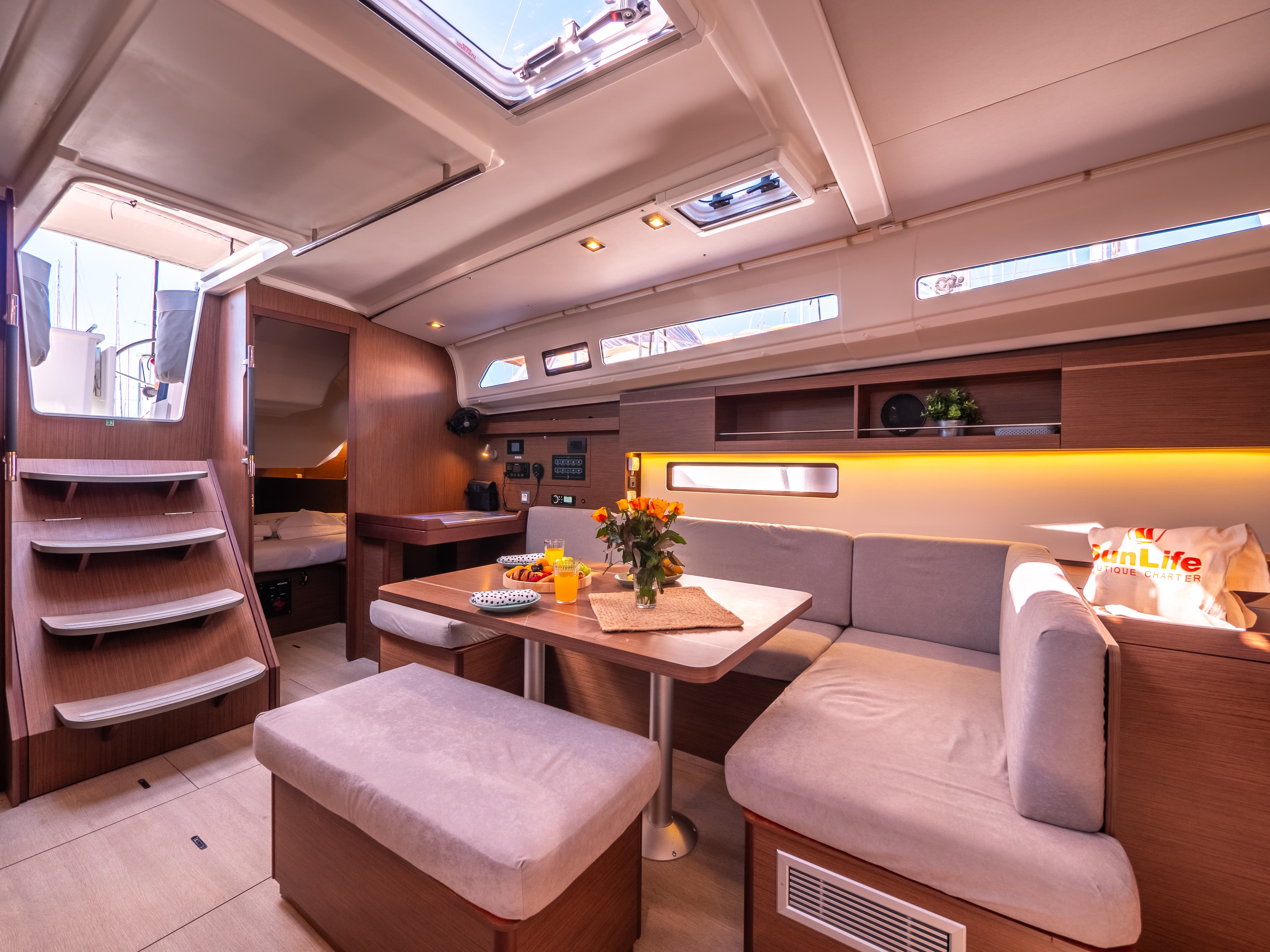 Oceanis 40.1 - photo 5