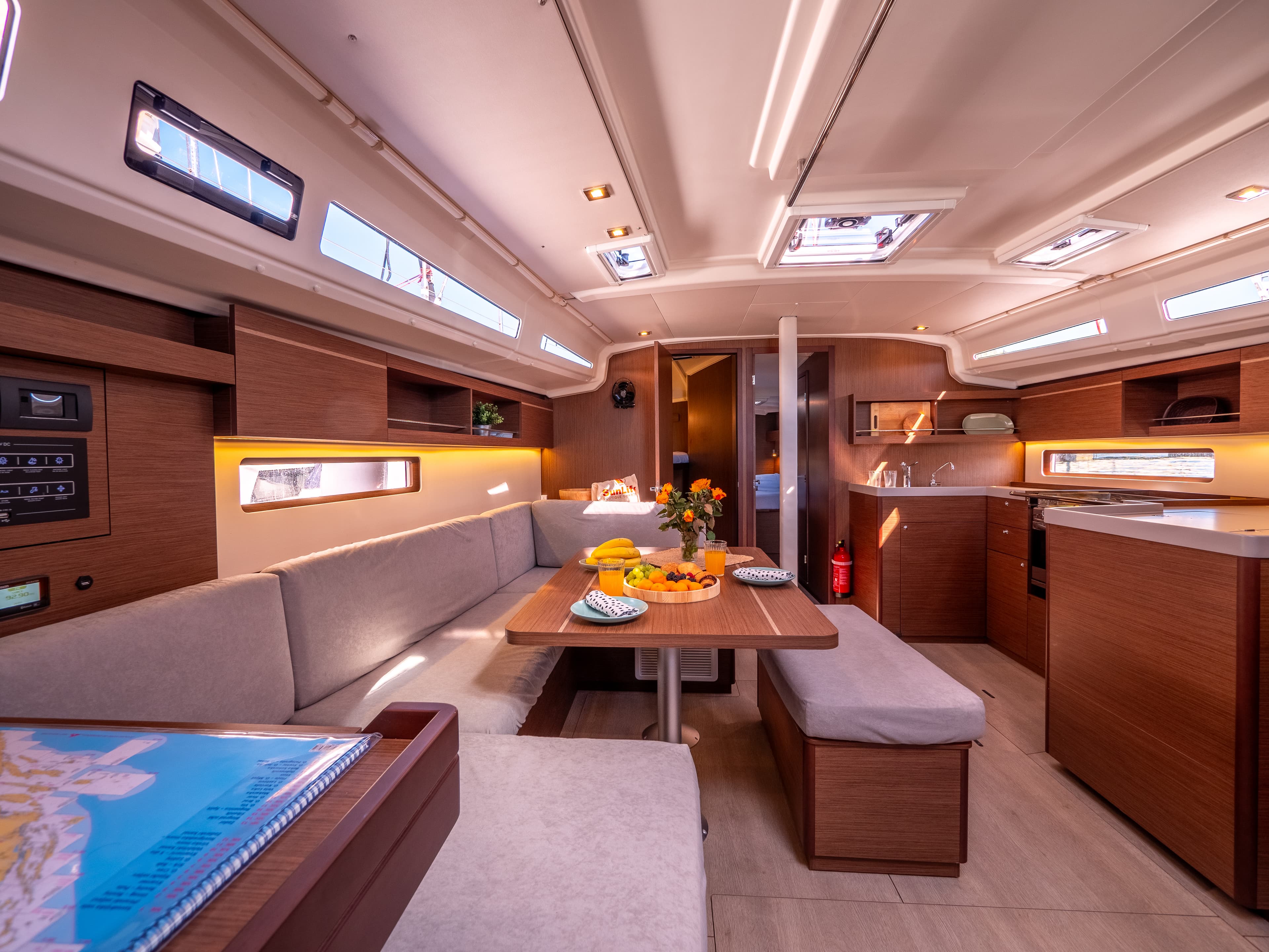 Oceanis 40.1 - photo 28