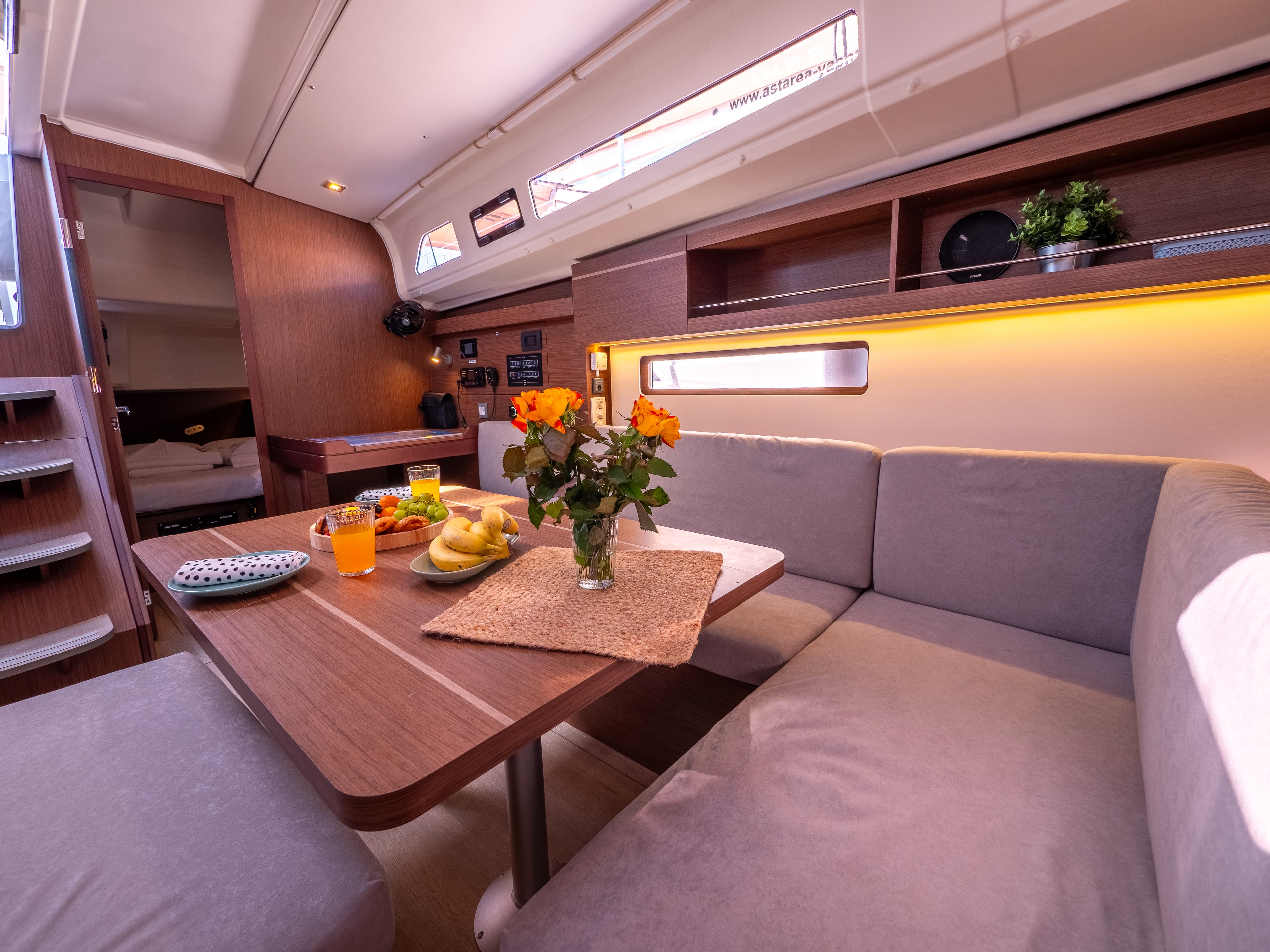 Oceanis 40.1 - photo 6