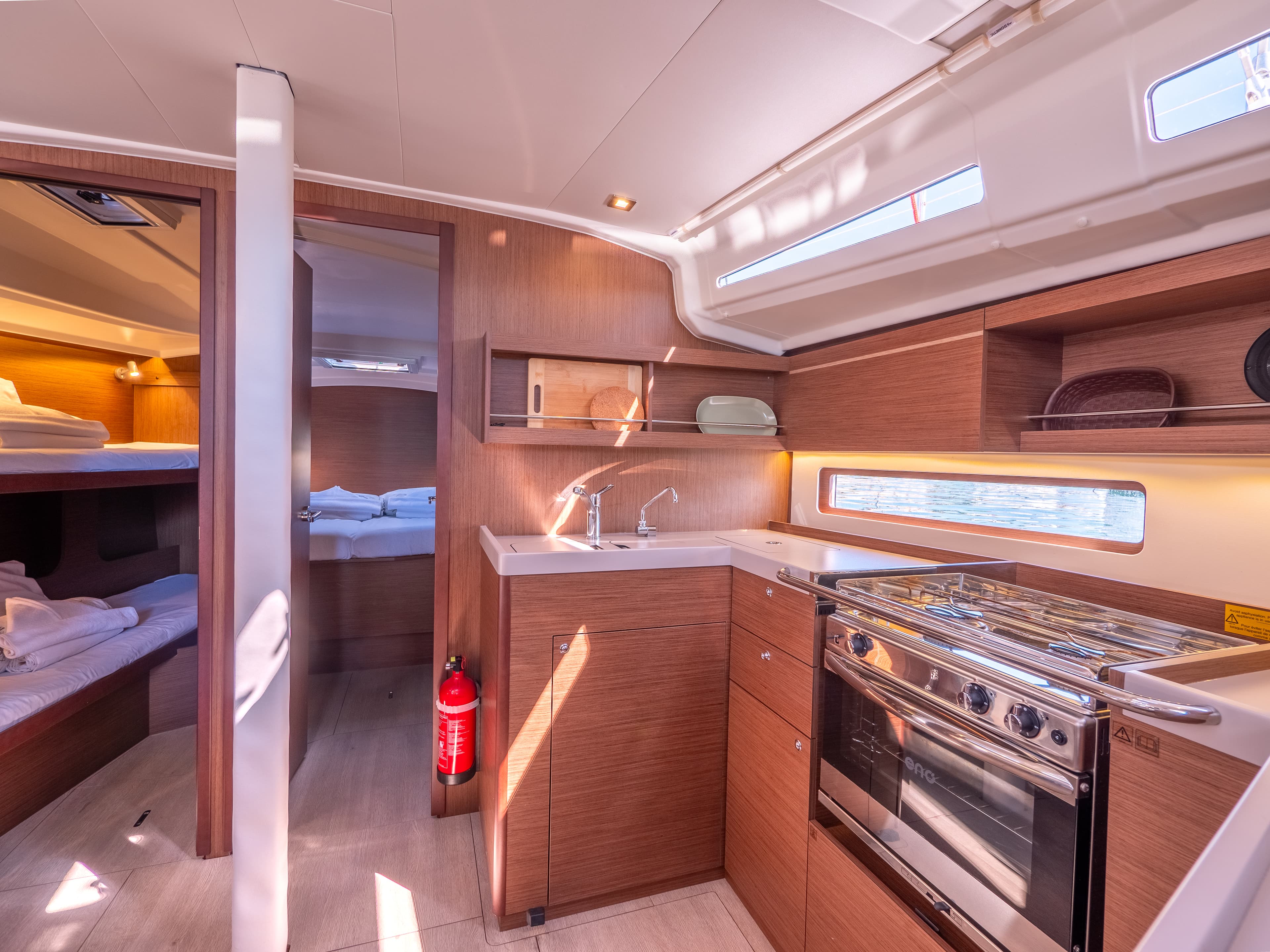 Oceanis 40.1 - photo 26