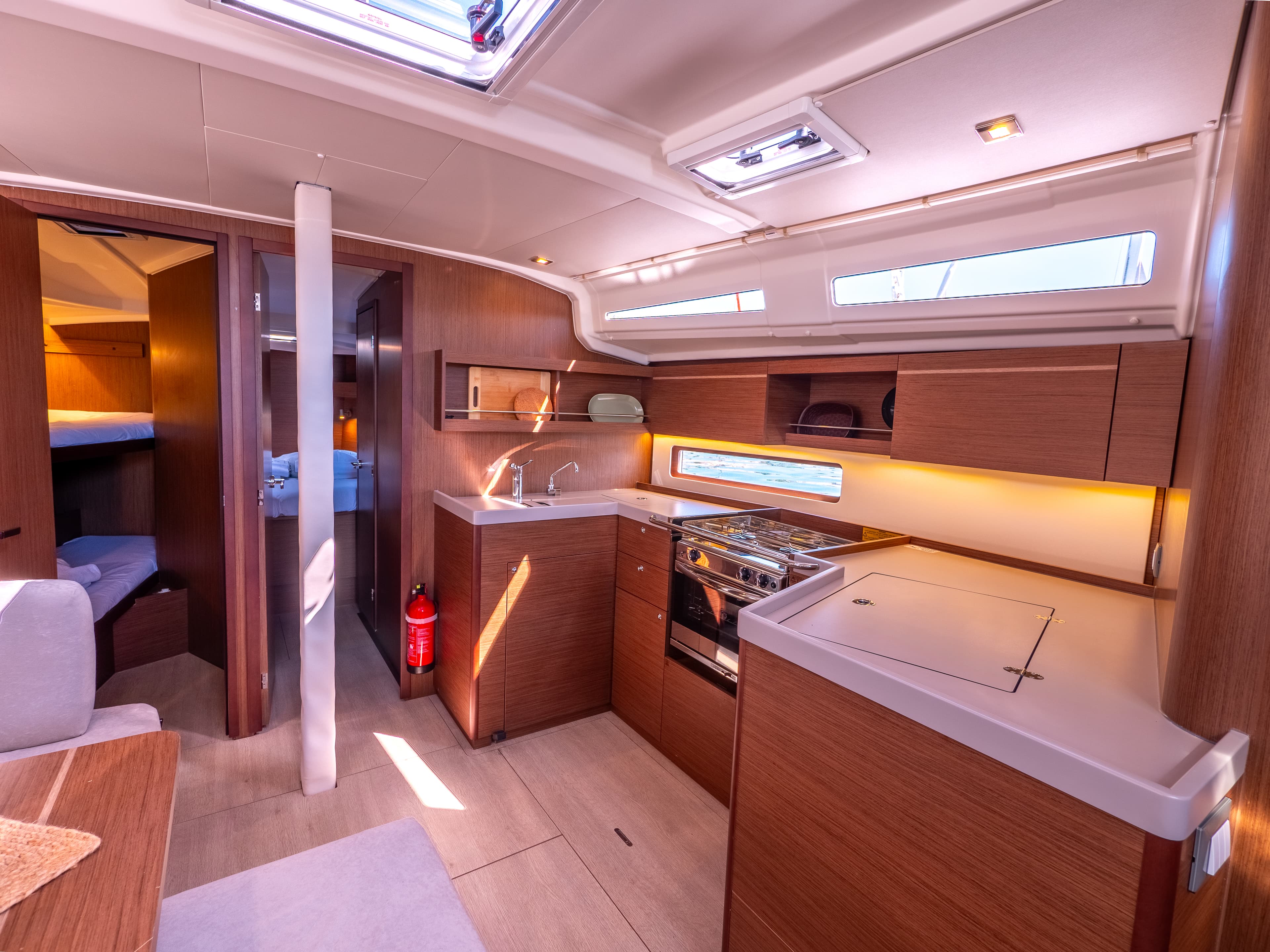 Oceanis 40.1 - photo 24