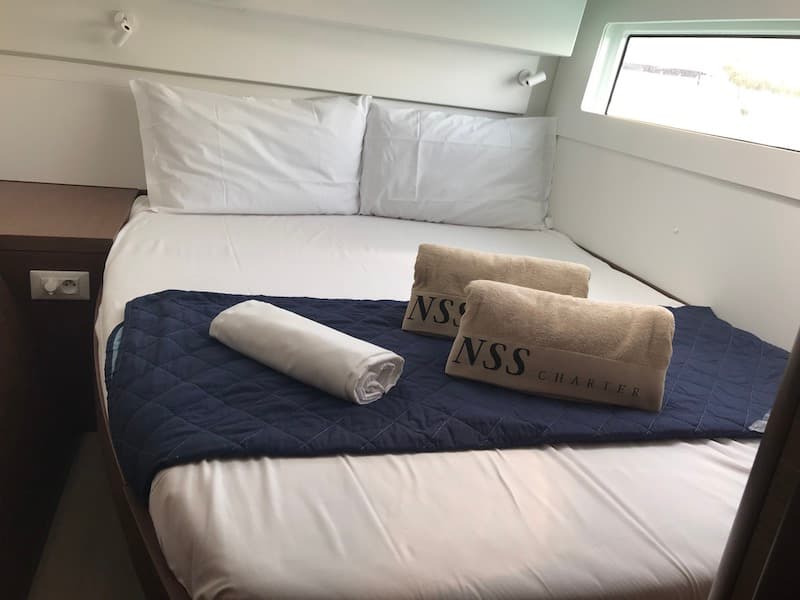 Lagoon 40 - photo 15