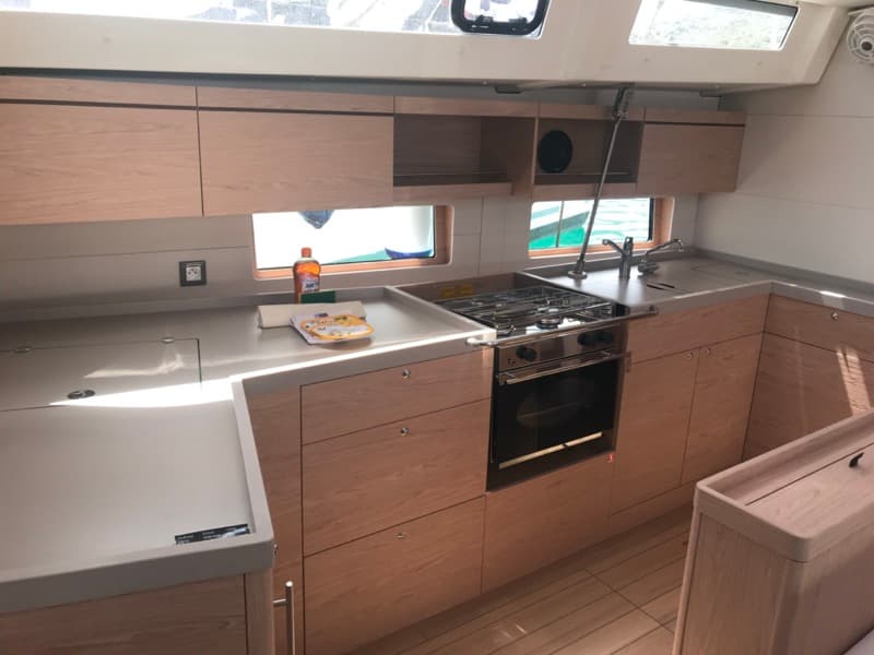 Oceanis 46.1 - photo 12