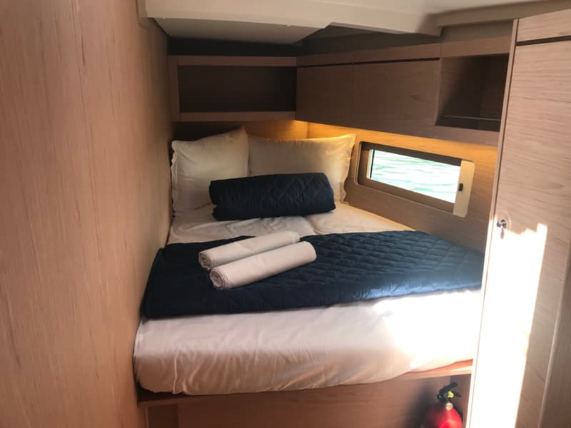 Oceanis 46.1 - photo 11