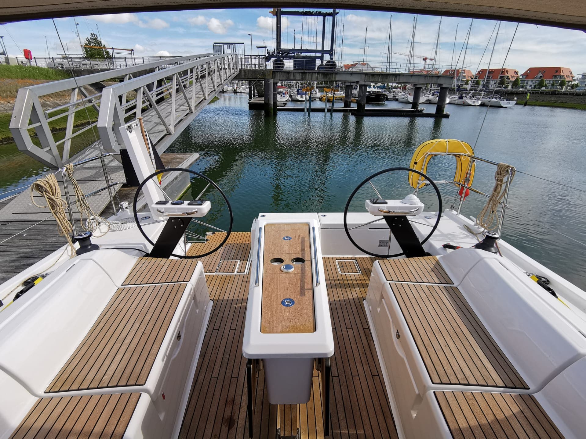 Dufour 390 Grand Large - photo 15