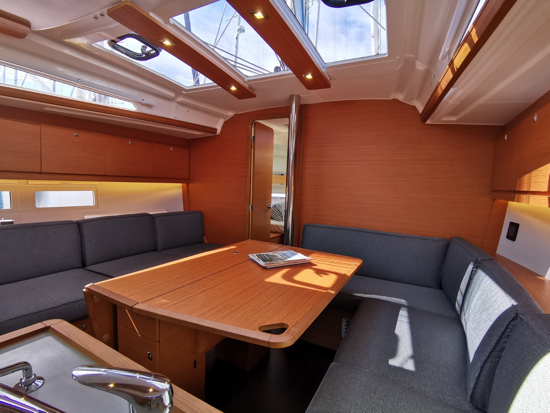 Dufour 390 Grand Large - photo 27