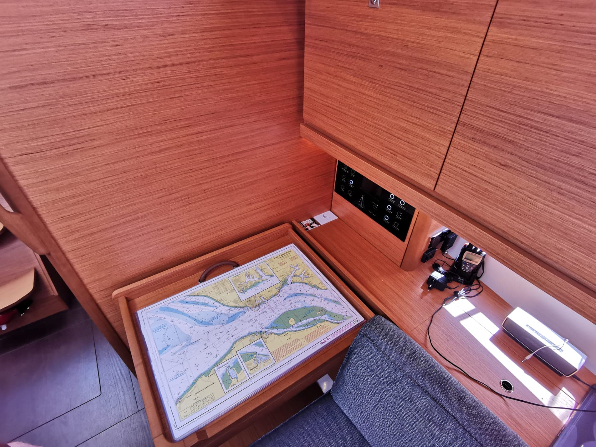 Dufour 390 Grand Large - photo 30