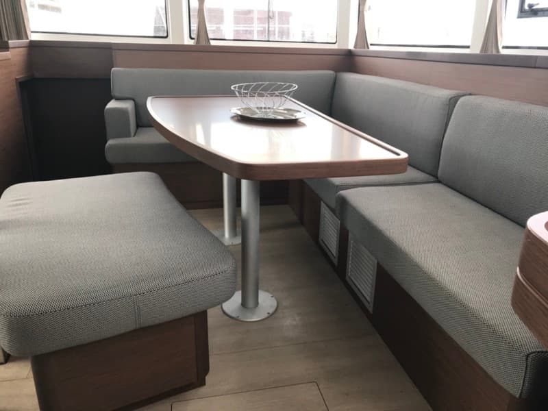 Lagoon 42 - photo 13