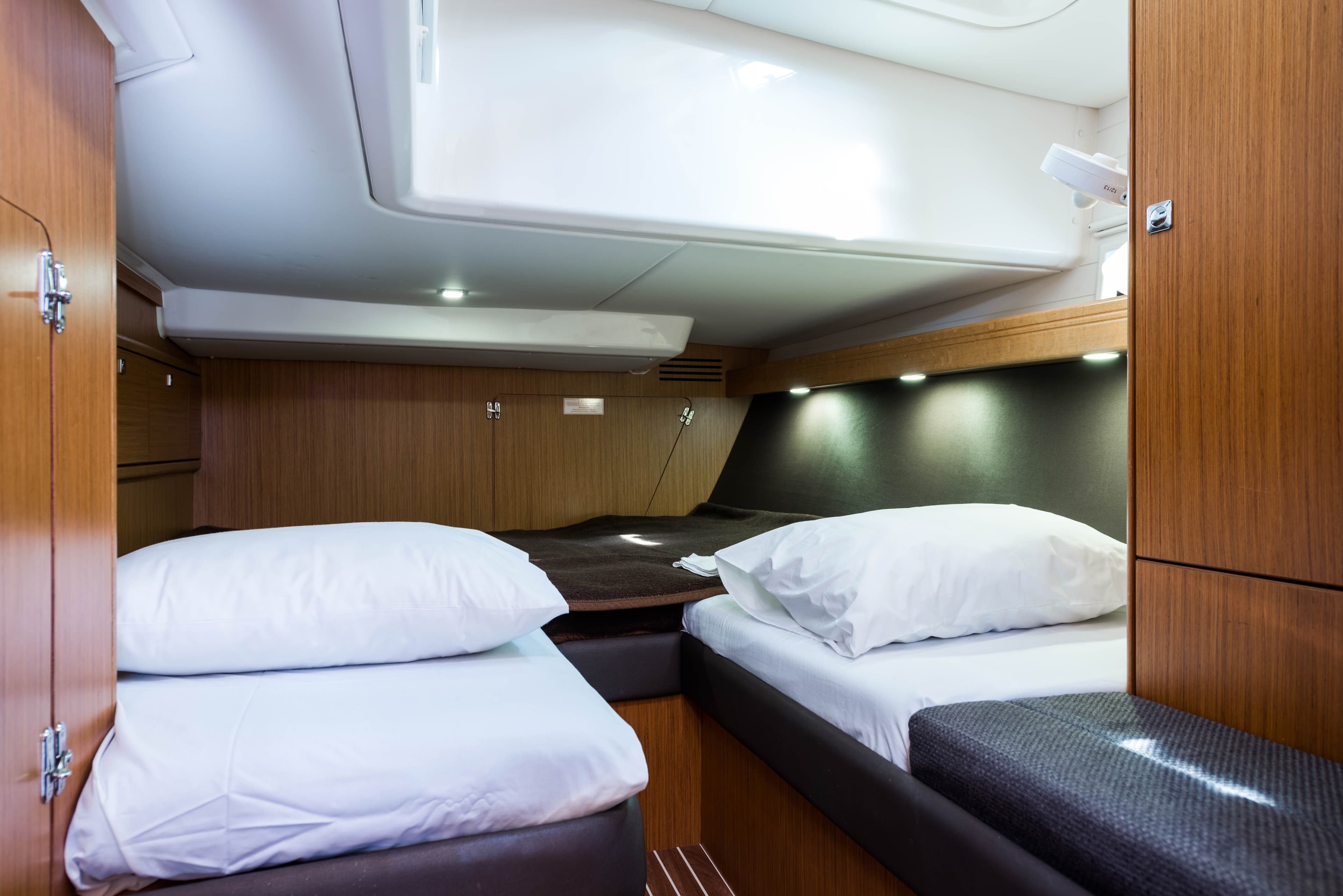 Bavaria Cruiser 56 - photo 89