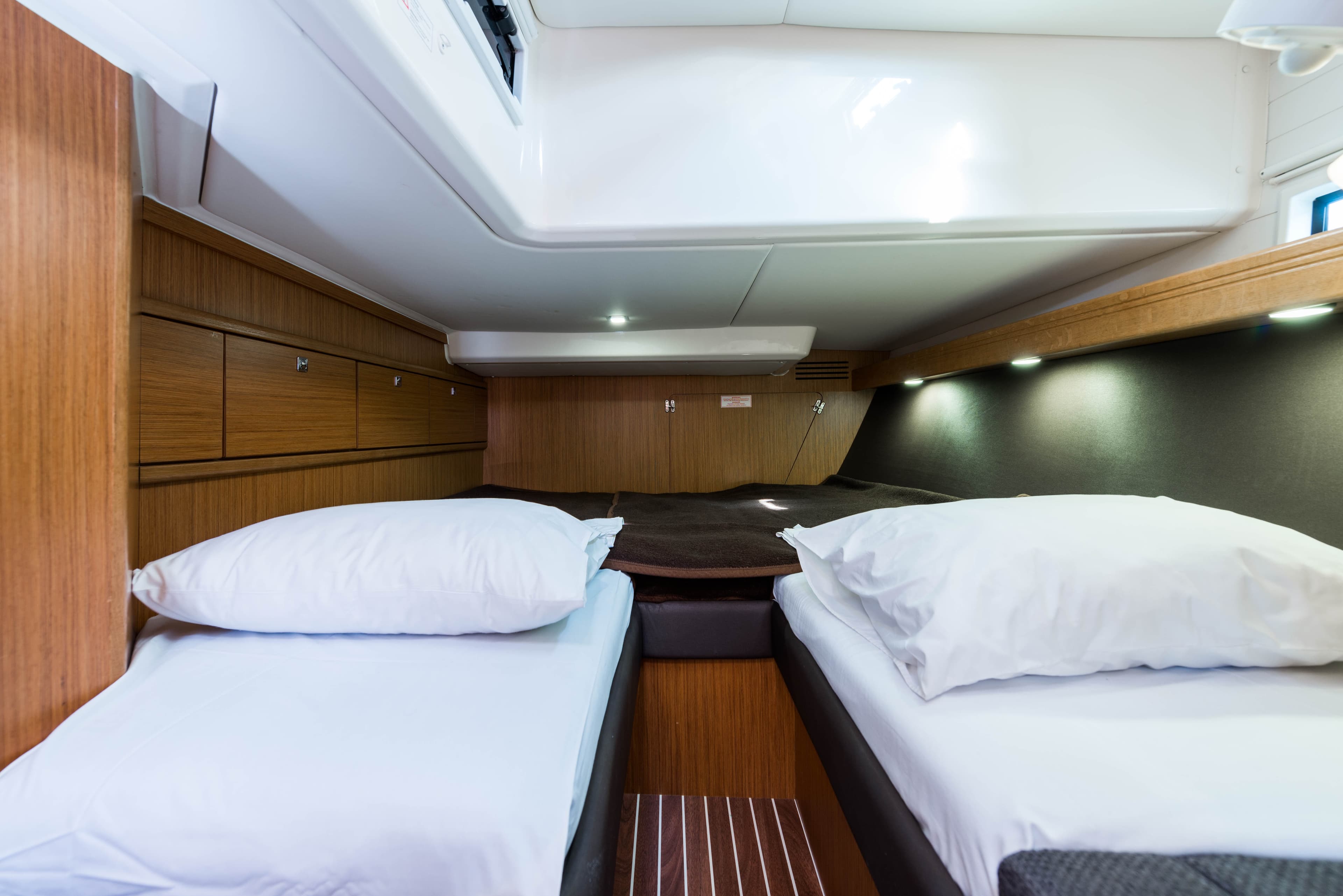 Bavaria Cruiser 56 - photo 36