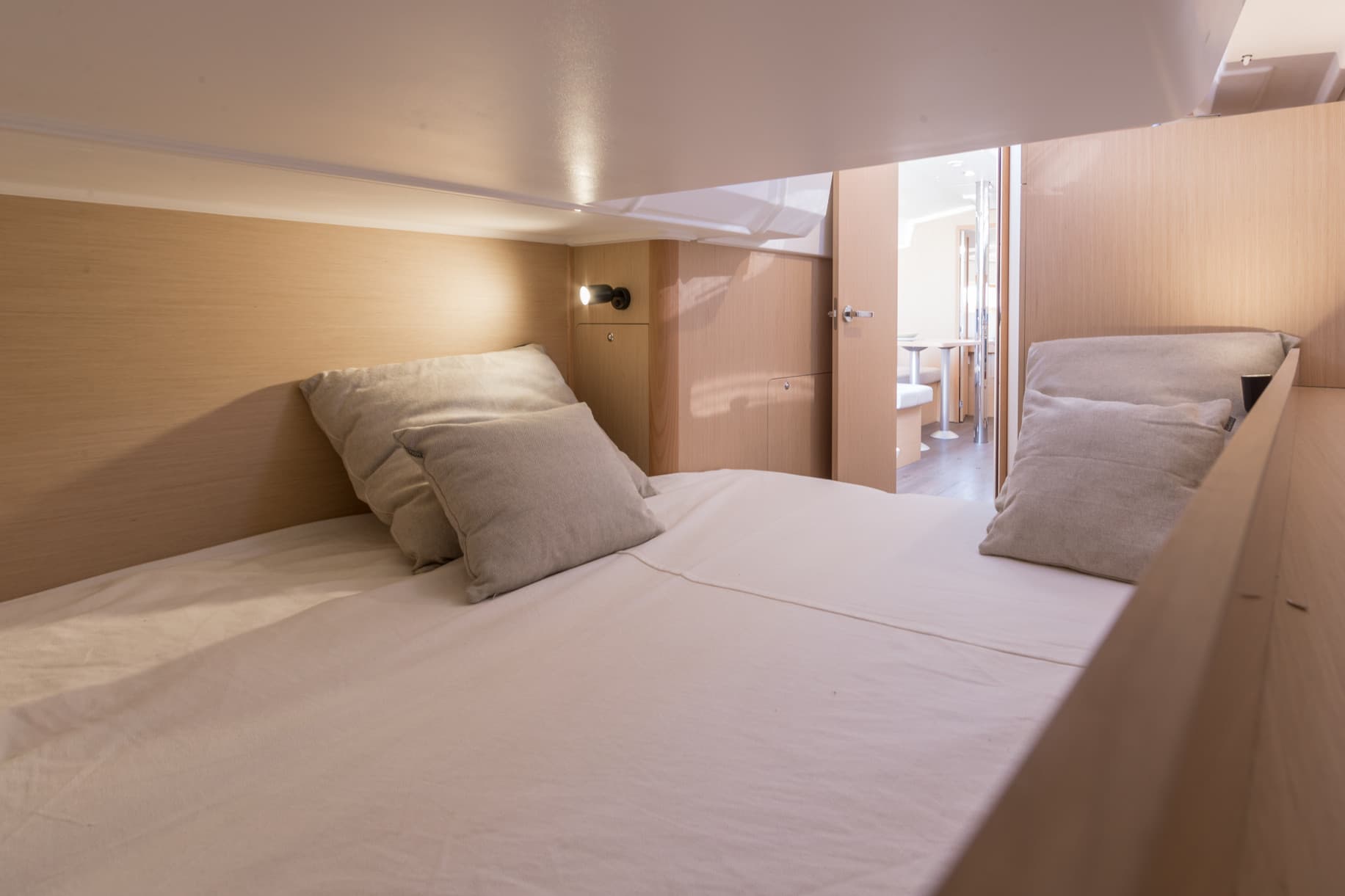 Oceanis 38.1 - photo 13