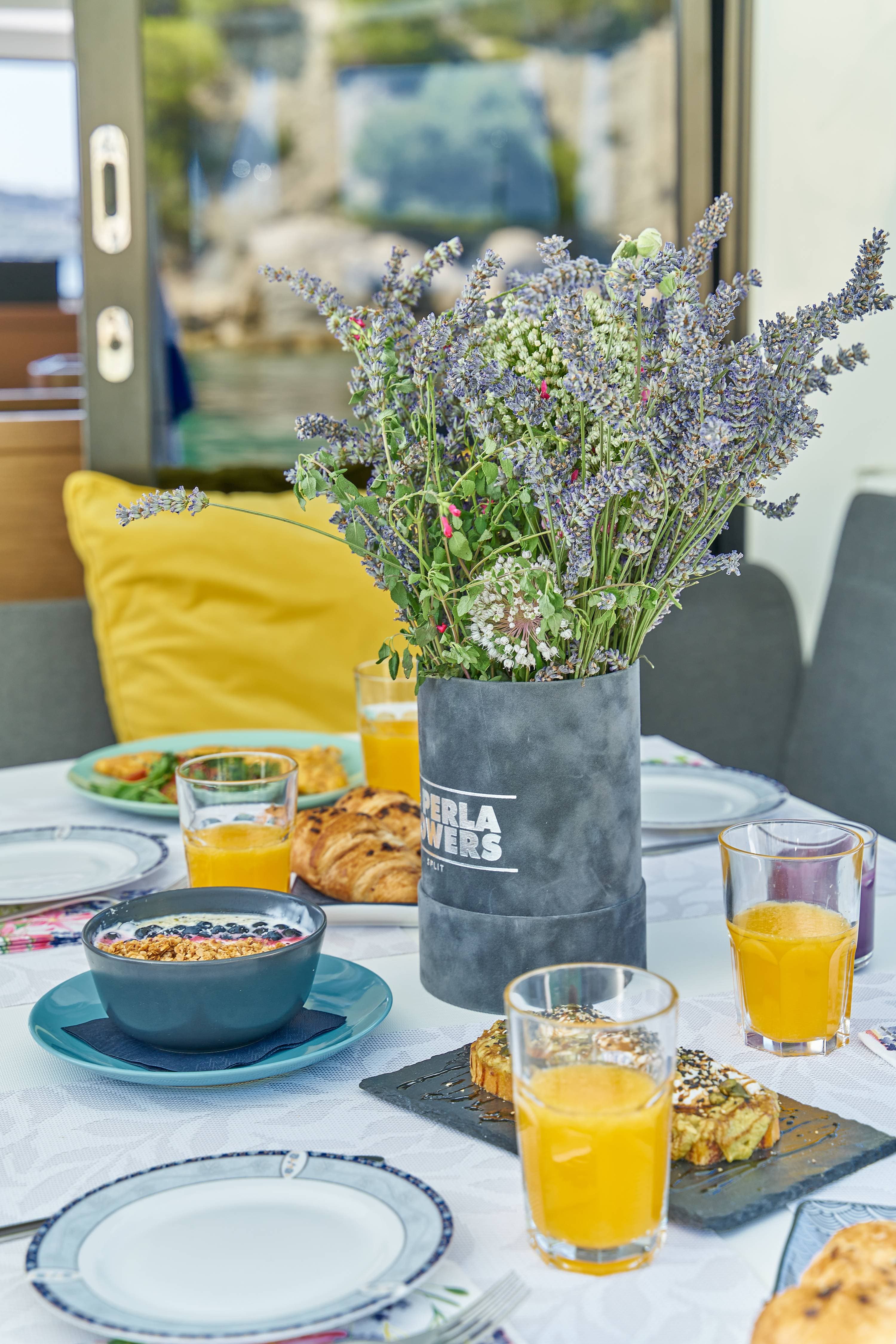 Lagoon 42 - photo 11