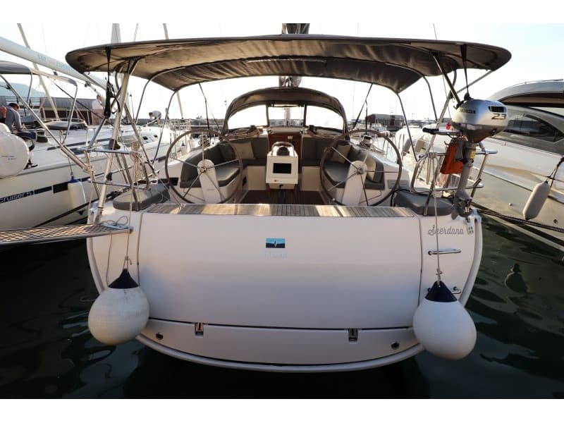 Bavaria Cruiser 46 - photo