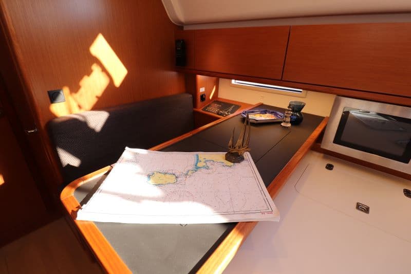 Bavaria Cruiser 51 - photo 9