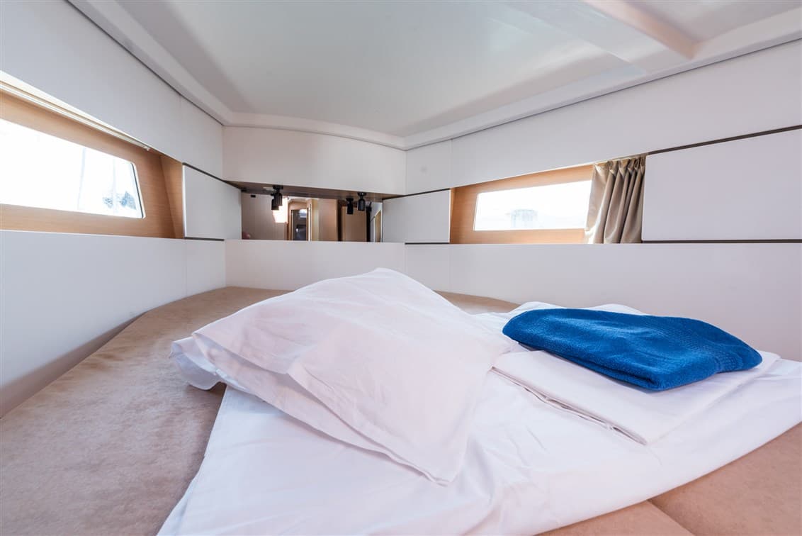 Oceanis 38 - photo 15