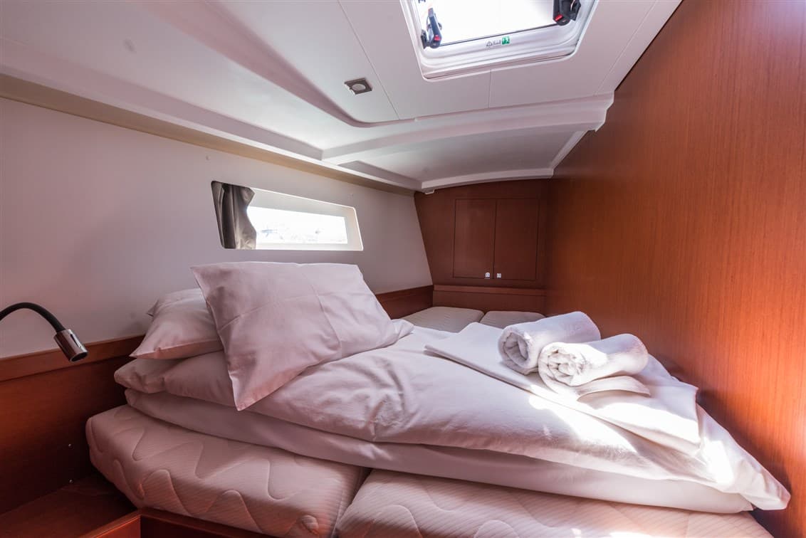 Oceanis 45 - photo 5