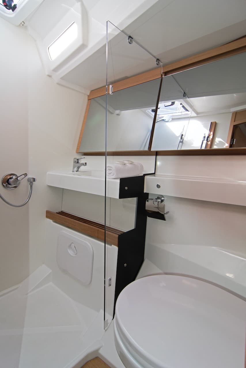 Sun Odyssey 440 - photo 9