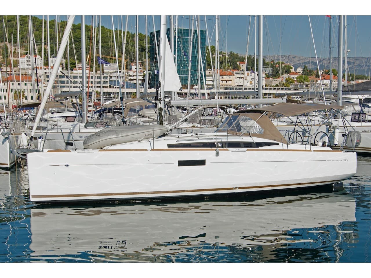 Sun Odyssey 349 - photo