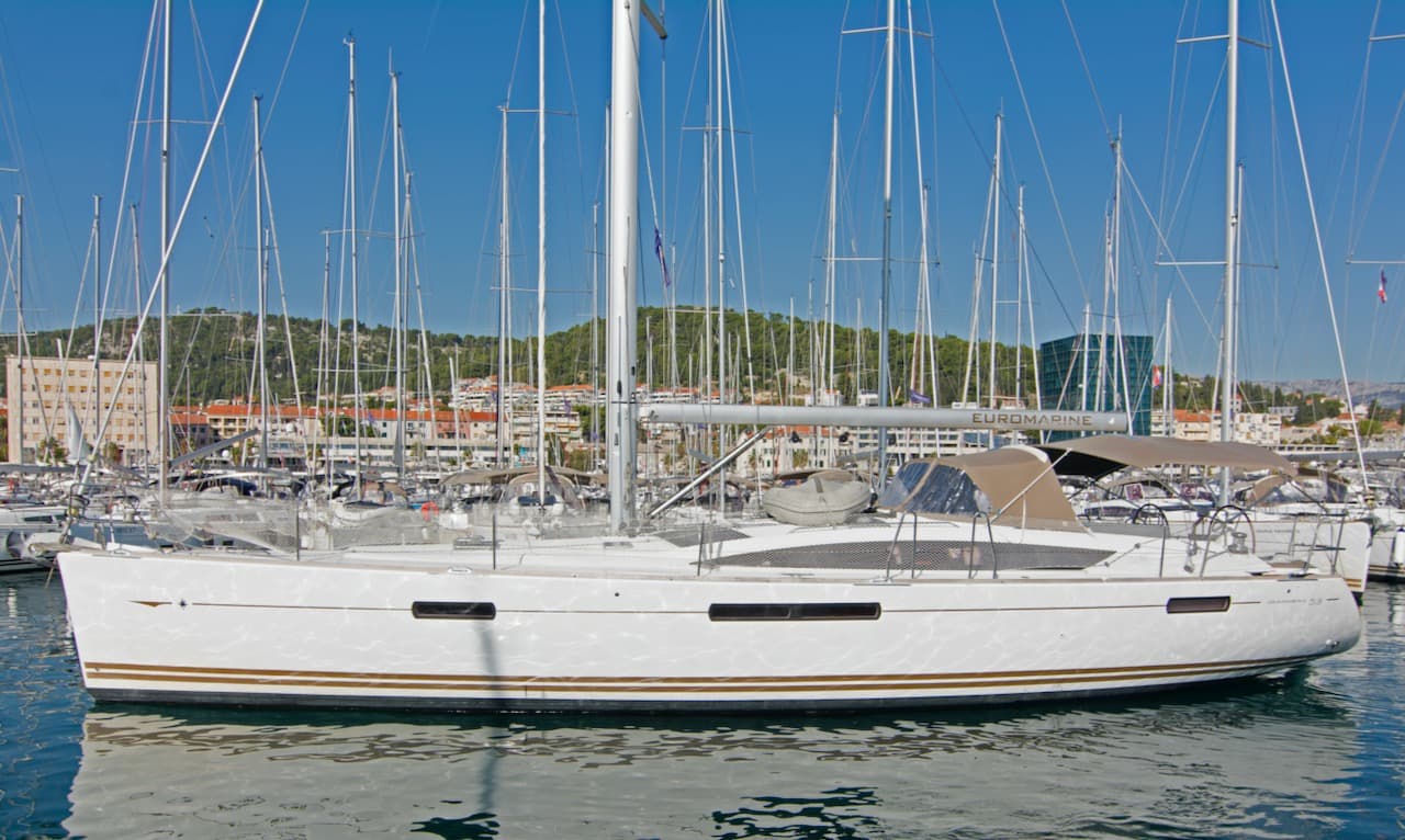 Jeanneau 53 - photo 7