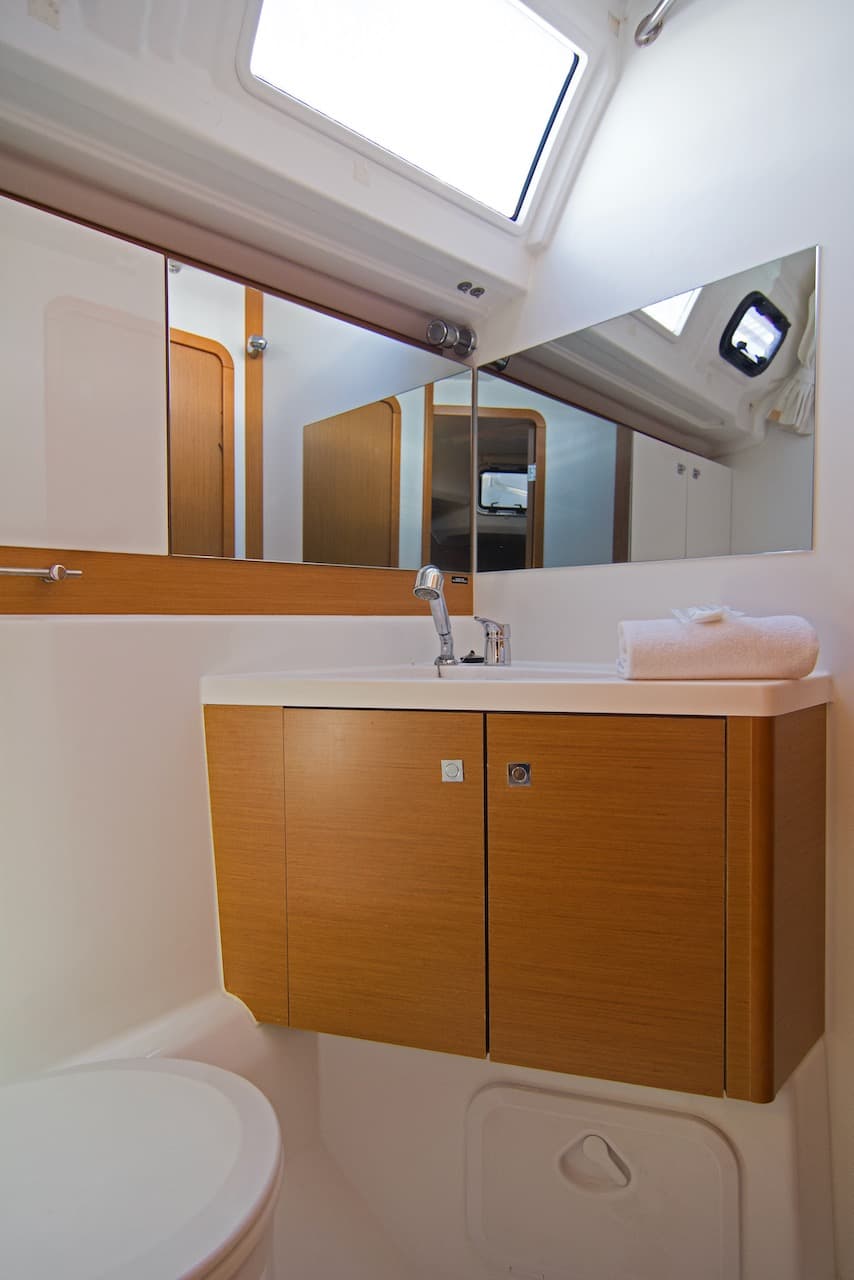 Jeanneau 53 - photo 8