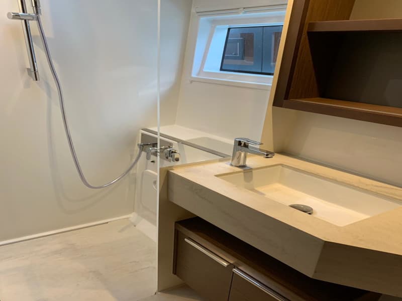 Lagoon 46  - photo 28